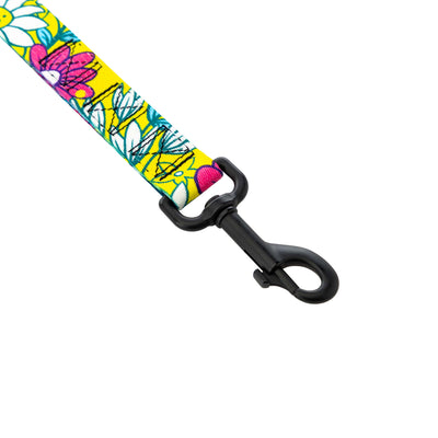 LazyDaisy Dual Handle React Dog Leash